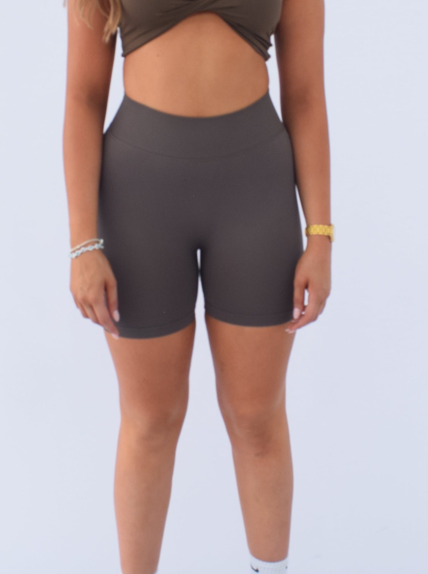 Essential scrunch shorts - Khaki