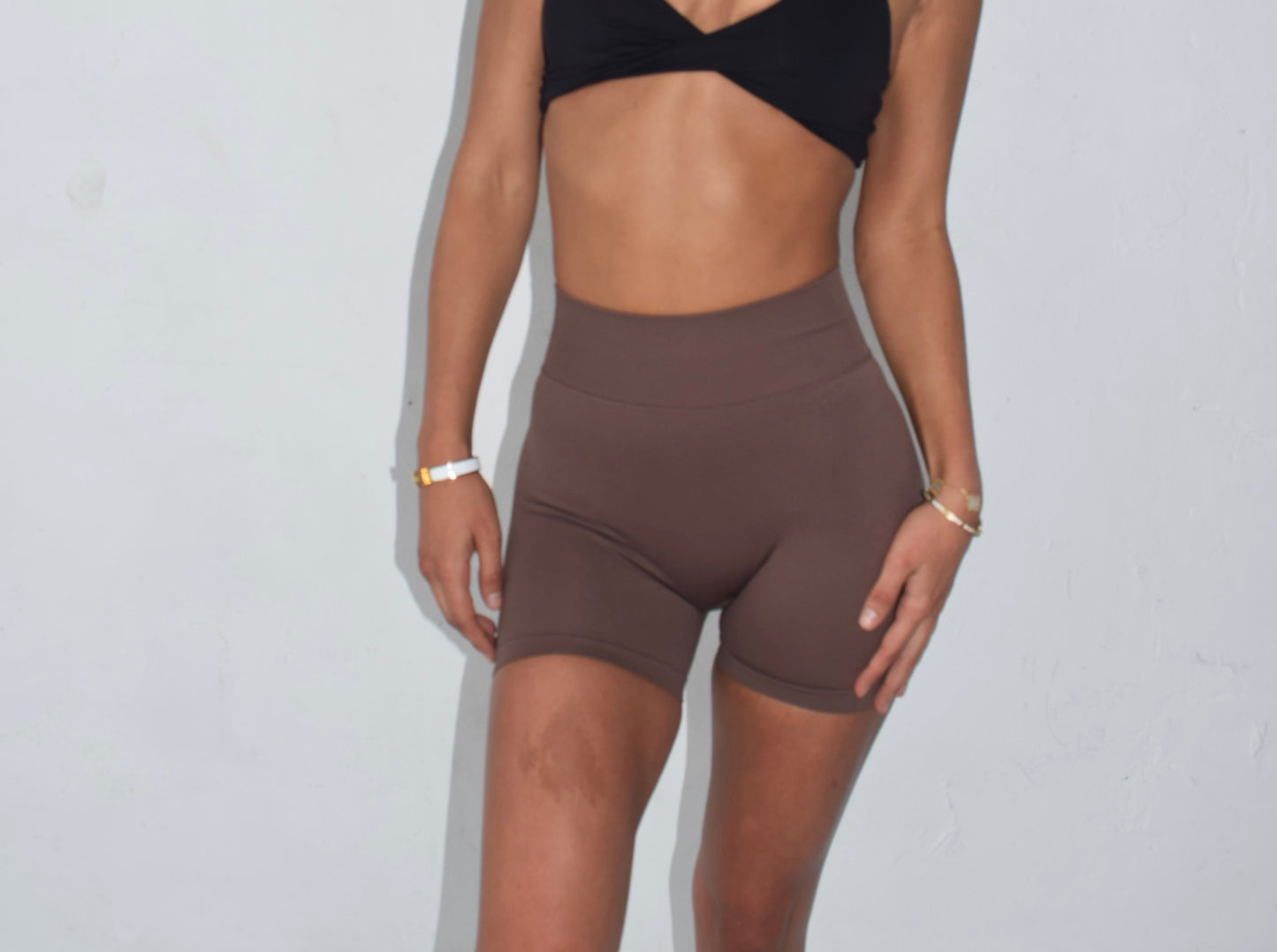 Essential scrunch shorts - Chocolate
