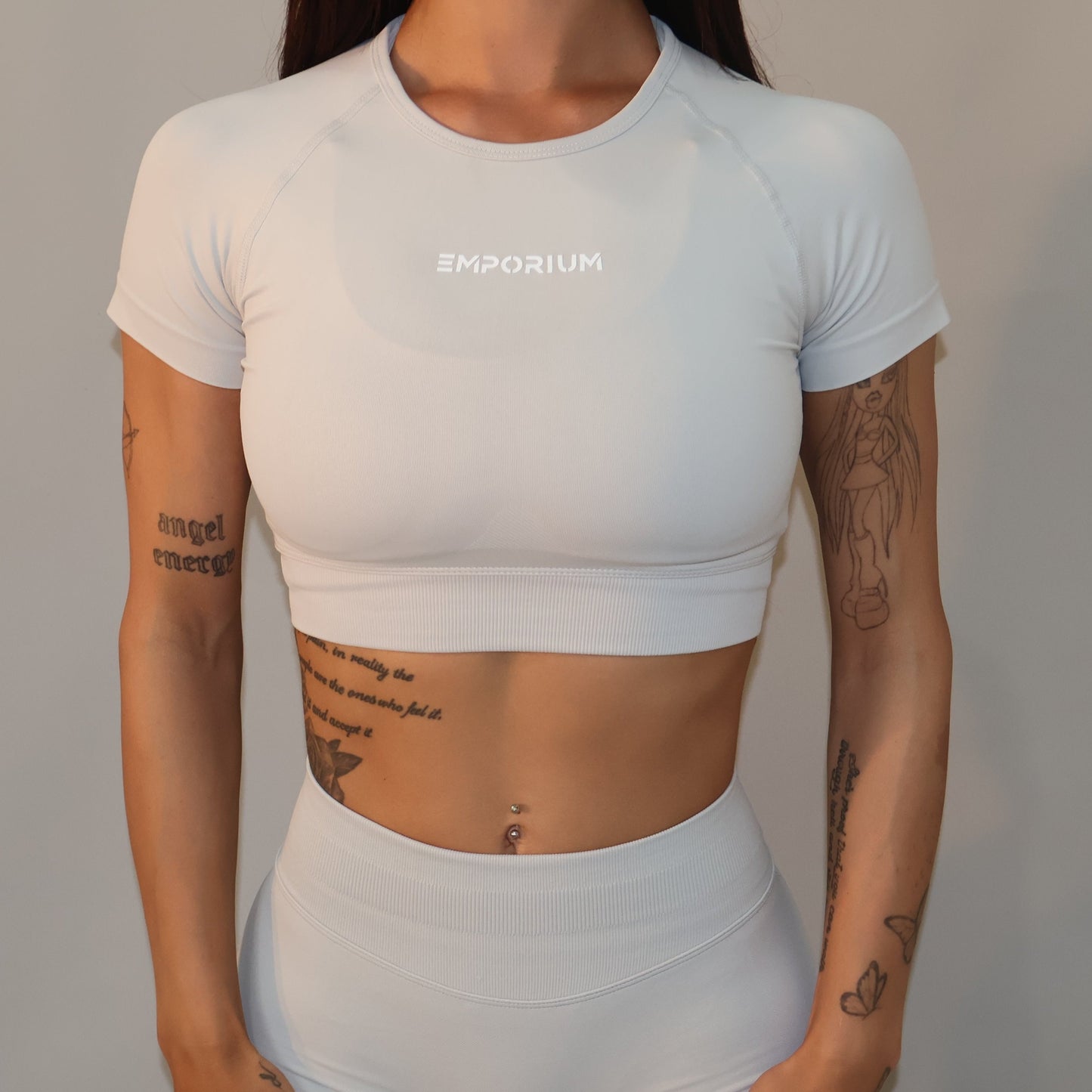 Contour Tee - Feather Grey